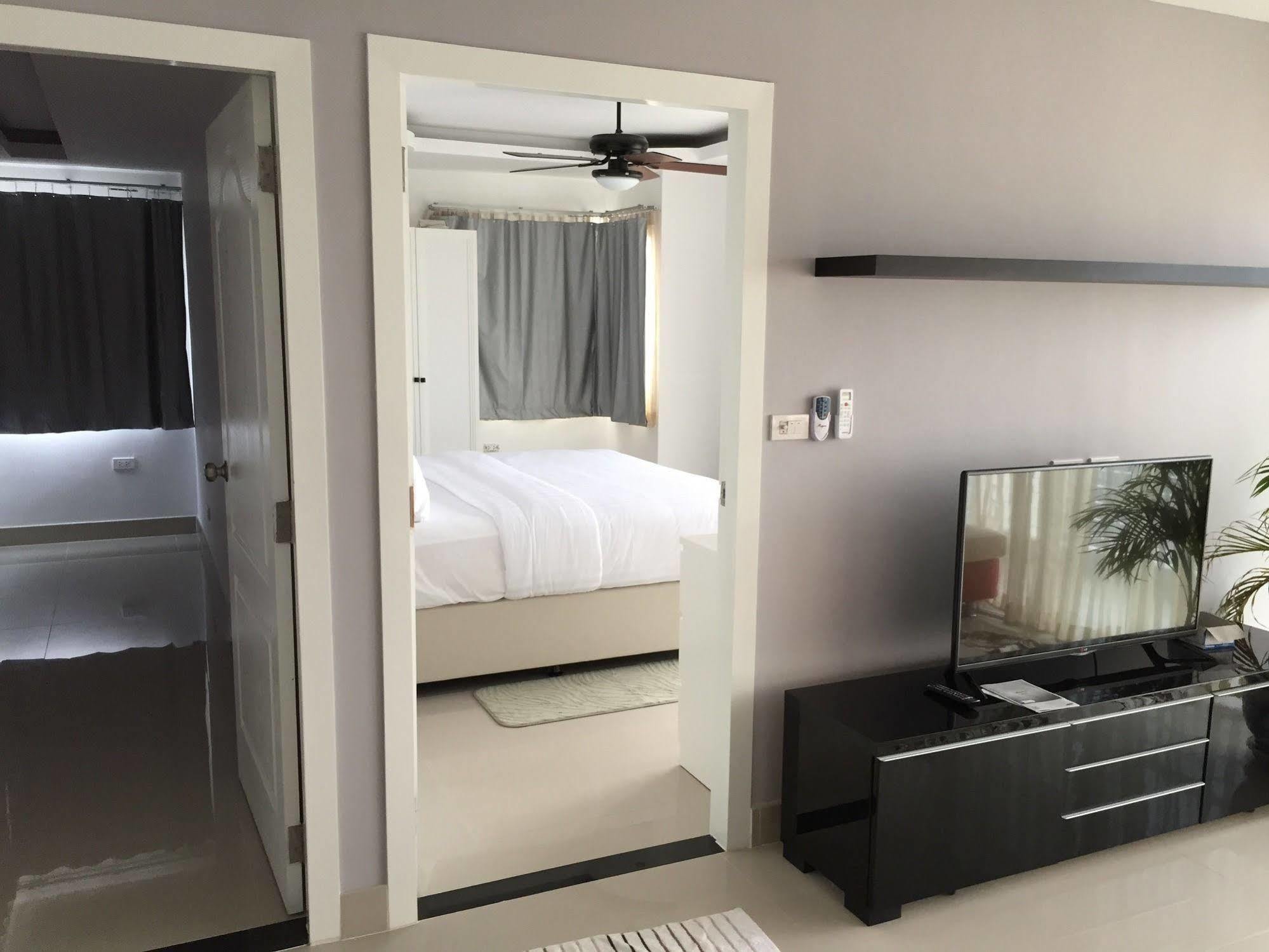 Appartement Ariva Royal Hill Pattaya Extérieur photo